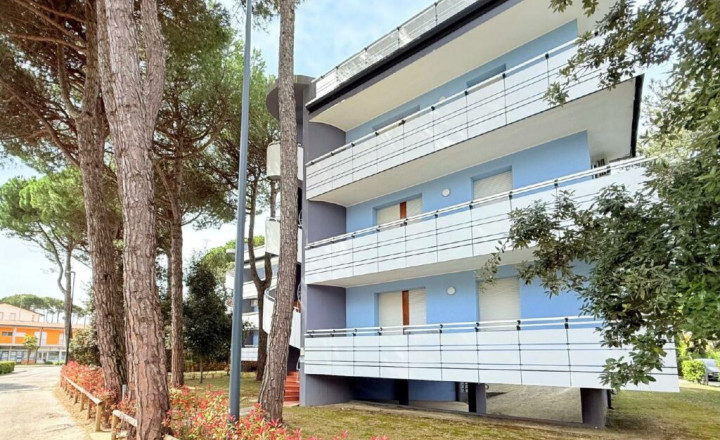 BYTOČ RK - Zrekonštruovaný 3-izb. apartmán s terasou a parkovaním v Taliansku - Bibione - fotografia 8