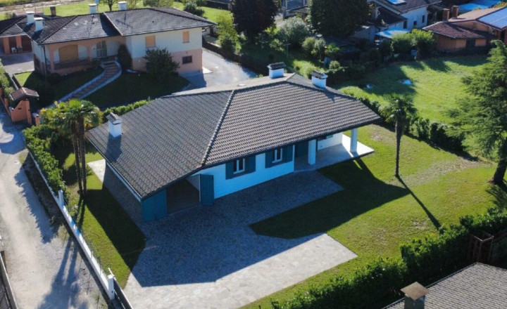 BYTOČ RK - 4-izb. RD so záhradou v Taliansku neďaleko pobrežia - Palazzolo dello Stella - fotografia 11