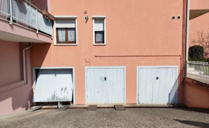 BYTOČ RK - Pekný 3-izb byt 83m2 s garážou a 2x terasou v Taliansku neďaleko pobrežia - Portogruaro - fotografia 6