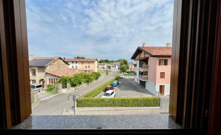 BYTOČ RK - 5-izb. mezonet 123m2 s terasou, garážou a parkovaním v Taliansku neďaleko pobrežia  - Terzo d'Aquileia - fotografia 5