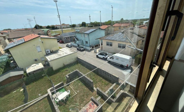 BYTOČ RK - 3-izb. apartmán pri mori s 2x loggiou, záhradkou v Taliansku neďaleko Lignano - Marano Lagunare - fotografia 6