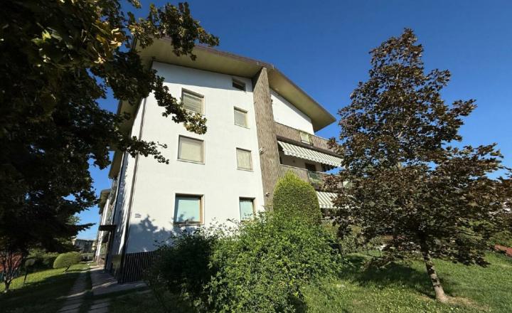 BYTOČ RK - Veľký 3-izb byt 105m2 s terasou a garážou v Taliansku neďaleko pláže - Monfalcone - fotografia 11