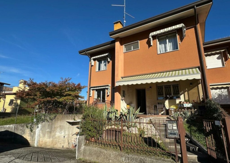 BYTOČ RK - 6-izb. RD v Taliansku neďaleko pobrežia - San Canzian d&#039;Isonzo