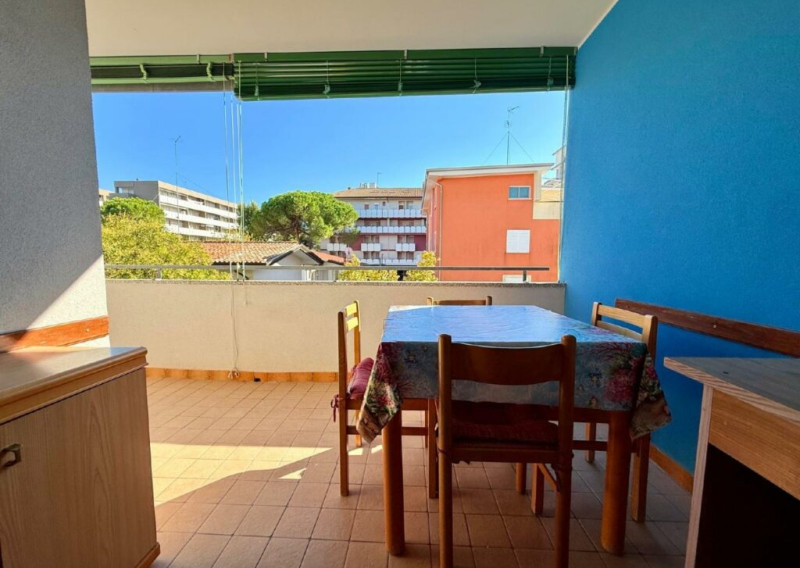 BYTOČ RK - Pekný 2-izb. apartmán s terasou a parkovaním 300m od pláže v Taliansku - Bibione